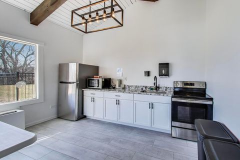 Tiny photo for 2000 Saint Regis Drive #3G, Lombard, IL 60148 (MLS # 12594046)