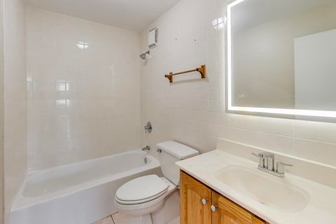 Tiny photo for 2000 Saint Regis Drive #3G, Lombard, IL 60148 (MLS # 12594046)