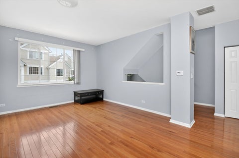Tiny photo for 1114 Andover Court, Glendale Heights, IL 60139 (MLS # 12689604)
