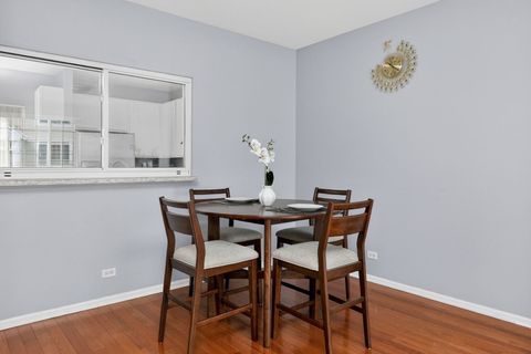 Tiny photo for 1114 Andover Court, Glendale Heights, IL 60139 (MLS # 12689604)