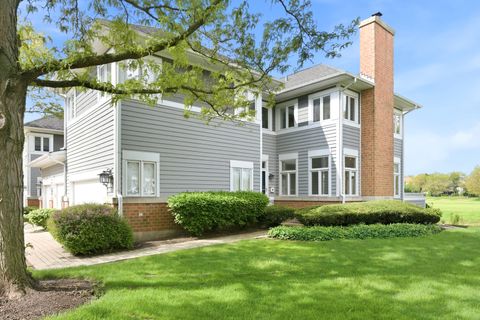Photo of 9 Brassie Court, Woodridge, IL 60517 (MLS # 12634652)
