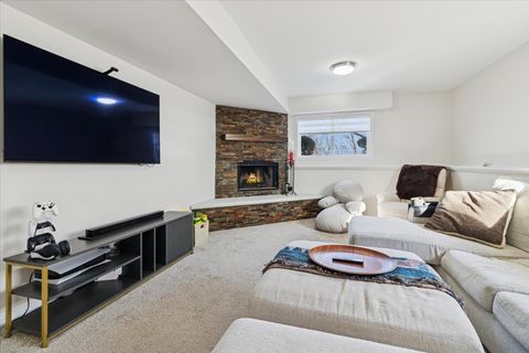 Tiny photo for 27W585 Galusha Avenue, Warrenville, IL 60555 (MLS # 12558502)