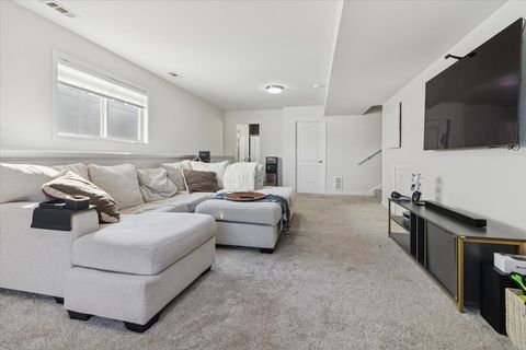 Tiny photo for 27W585 Galusha Avenue, Warrenville, IL 60555 (MLS # 12558502)