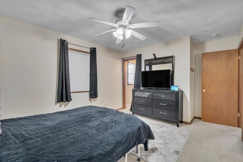 Tiny photo for 5332 31st Avenue Court, Moline, IL 61265 (MLS # 12602518)