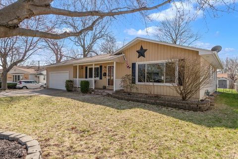 Tiny photo for 5332 31st Avenue Court, Moline, IL 61265 (MLS # 12602518)