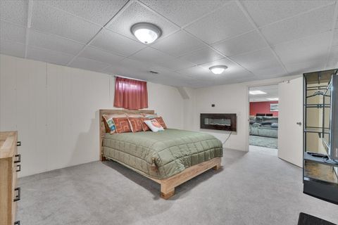 Tiny photo for 5332 31st Avenue Court, Moline, IL 61265 (MLS # 12602518)