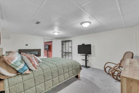 Tiny photo for 5332 31st Avenue Court, Moline, IL 61265 (MLS # 12602518)