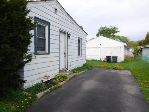 Tiny photo for 1069 Douglas Avenue, Aurora, IL 60505 (MLS # 12603575)