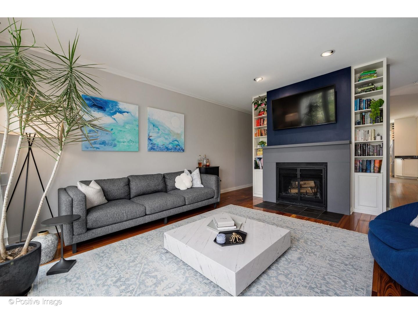 1622 N Mohawk Street B