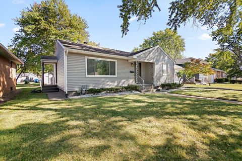Tiny photo for 1470 S 5th Avenue, Kankakee, IL 60901 (MLS # 12491288)