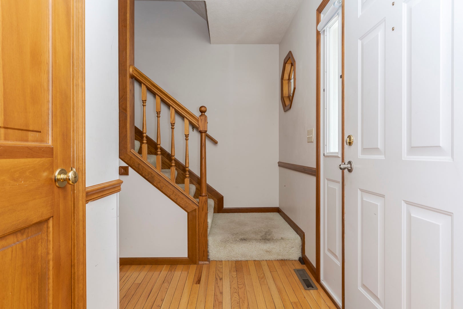 1204 Kenneth Drive