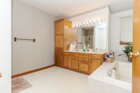 Tiny photo for 1204 Kenneth Drive, Bloomington, IL 61704 (MLS # 12785844)