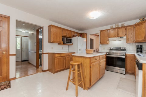 Tiny photo for 1204 Kenneth Drive, Bloomington, IL 61704 (MLS # 12785844)