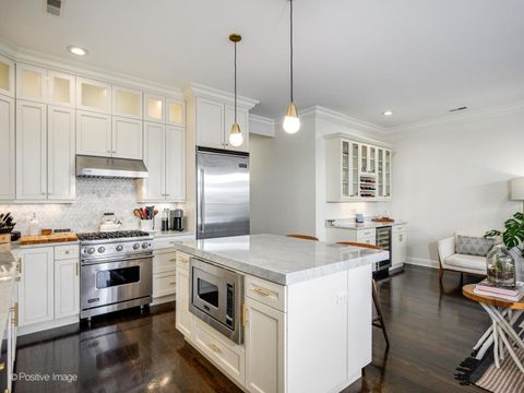 Tiny photo for 3510 N Southport Avenue #PH, Chicago, IL 60657 (MLS # 12543970)