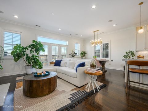 Tiny photo for 3510 N Southport Avenue #PH, Chicago, IL 60657 (MLS # 12543970)