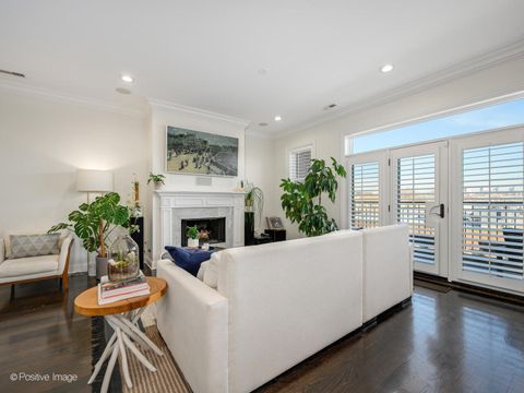 Tiny photo for 3510 N Southport Avenue #PH, Chicago, IL 60657 (MLS # 12543970)