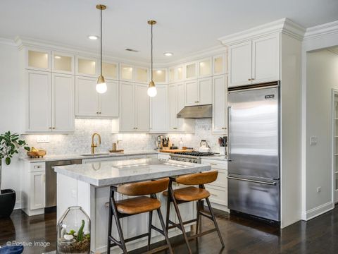 Tiny photo for 3510 N Southport Avenue #PH, Chicago, IL 60657 (MLS # 12543970)