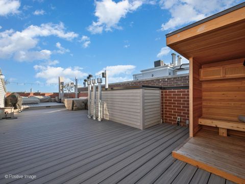 Tiny photo for 3510 N Southport Avenue #PH, Chicago, IL 60657 (MLS # 12543970)