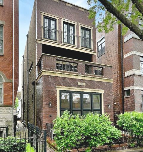 Tiny photo for 3338 N DAMEN Avenue #1, Chicago, IL 60618 (MLS # 12633838)