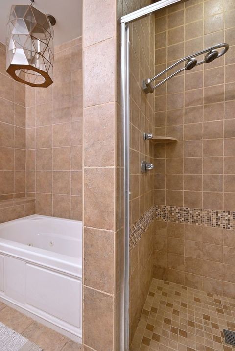 Tiny photo for 3338 N DAMEN Avenue #1, Chicago, IL 60618 (MLS # 12633838)