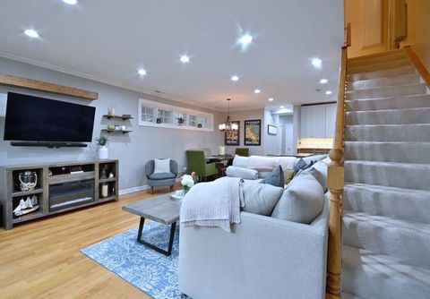 Tiny photo for 3338 N DAMEN Avenue #1, Chicago, IL 60618 (MLS # 12633838)