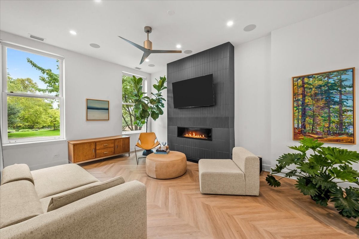 271 Whistler Road