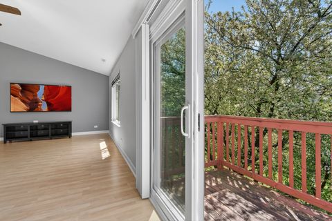 Tiny photo for 3314 Blue Ridge Drive #3314, Carpentersville, IL 60110 (MLS # 12627076)