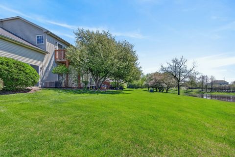 Tiny photo for 3314 Blue Ridge Drive #3314, Carpentersville, IL 60110 (MLS # 12627076)