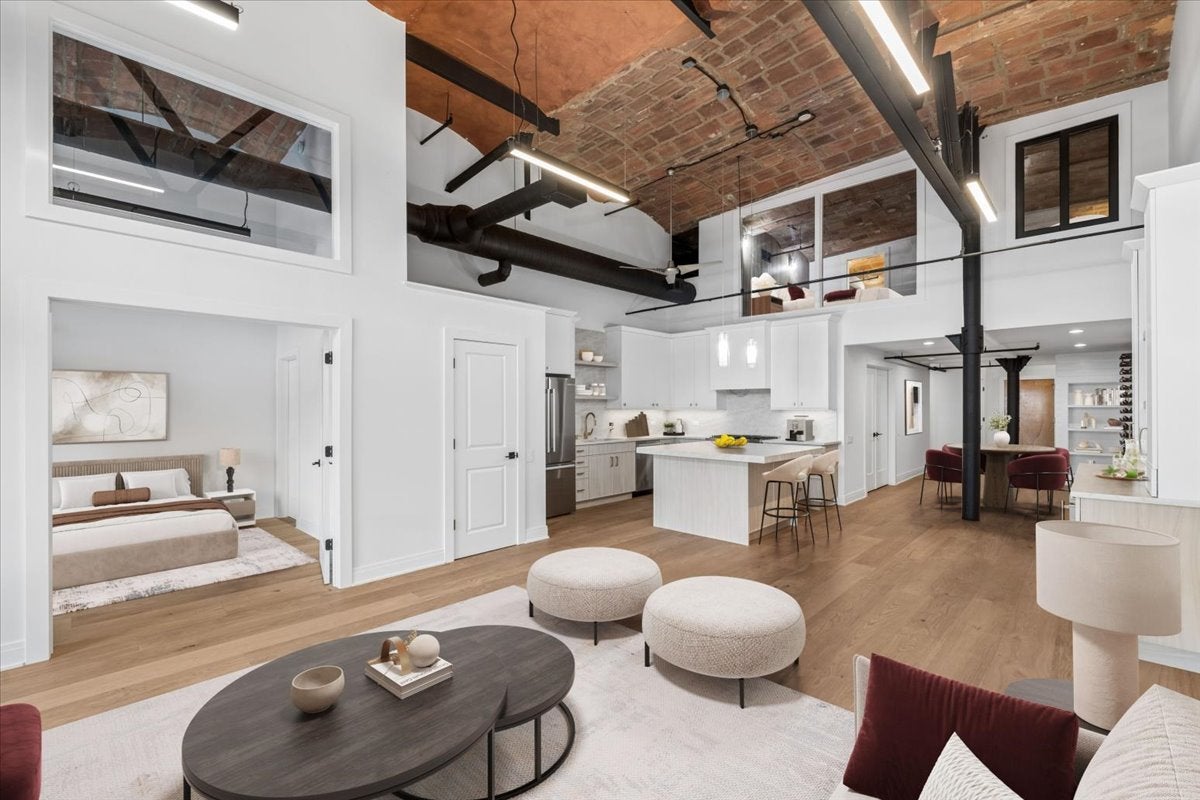 1000 W WASHINGTON Boulevard 517
