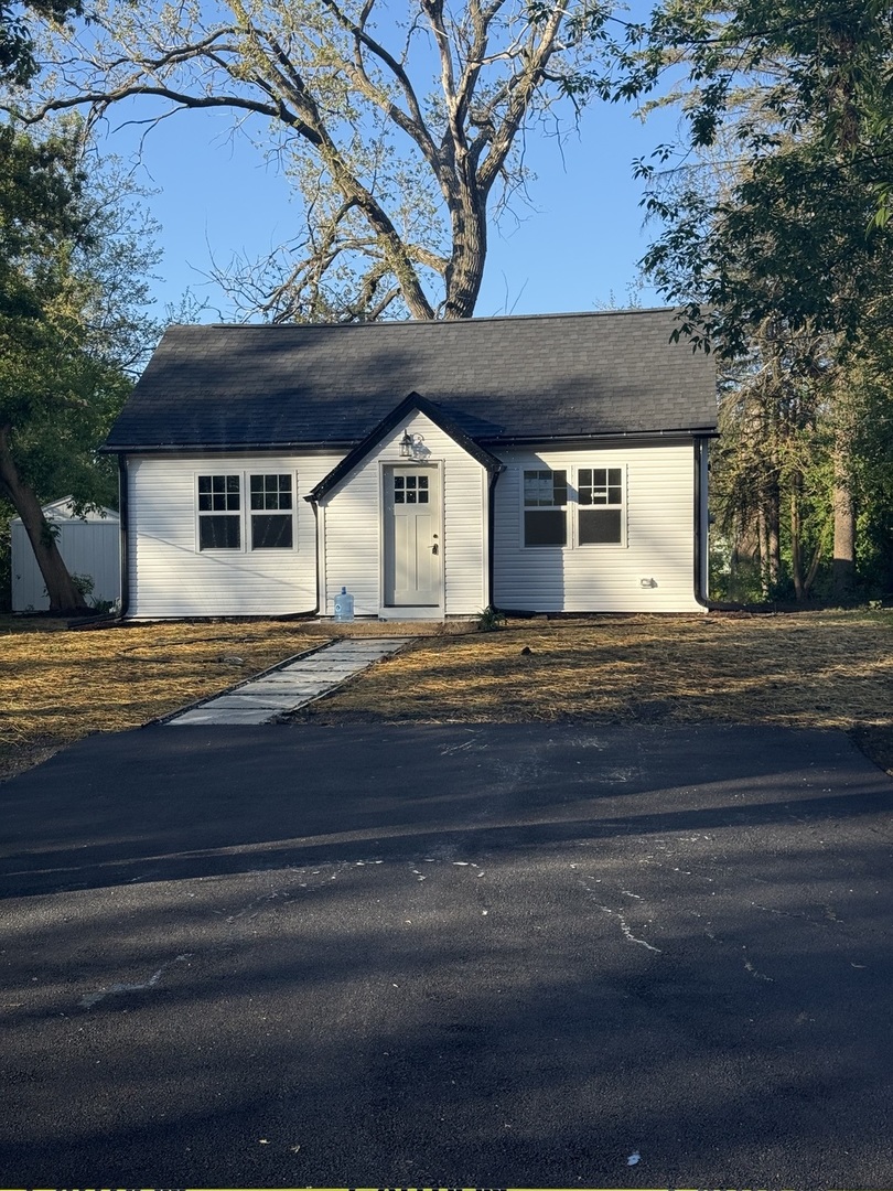 1007 Bayview Drive
