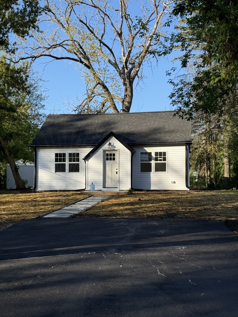 1007 Bayview Drive