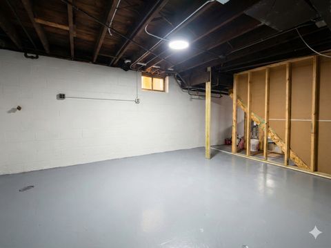 Tiny photo for 37684 N Sheridan Road, Beach Park, IL 60087 (MLS # 12525238)