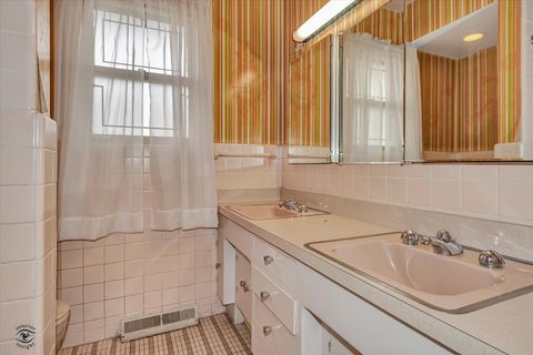 Tiny photo for Chicago, IL 60643 (MLS # 12630570)