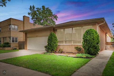 Photo of Chicago, IL 60643 (MLS # 12630570)