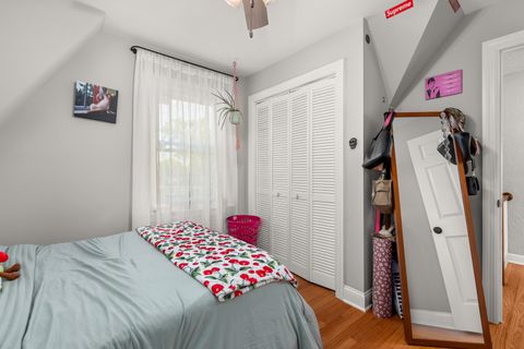 Tiny photo for 8464 Gross Point Road, Skokie, IL 60077 (MLS # 12498120)