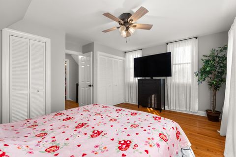 Tiny photo for 8464 Gross Point Road, Skokie, IL 60077 (MLS # 12498120)