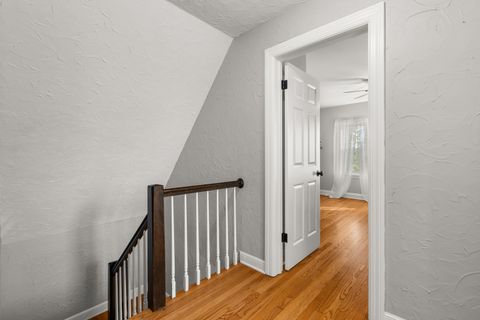 Tiny photo for 8464 Gross Point Road, Skokie, IL 60077 (MLS # 12498120)