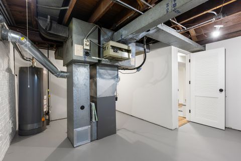 Tiny photo for 8464 Gross Point Road, Skokie, IL 60077 (MLS # 12498120)