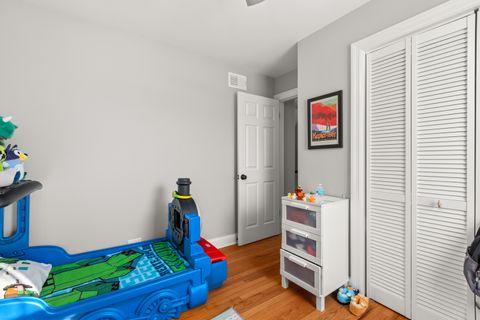 Tiny photo for 8464 Gross Point Road, Skokie, IL 60077 (MLS # 12498120)