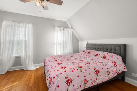 Tiny photo for 8464 Gross Point Road, Skokie, IL 60077 (MLS # 12498120)