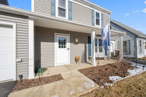 Tiny photo for 29W358 Crabtree Lane, Warrenville, IL 60555 (MLS # 12561551)