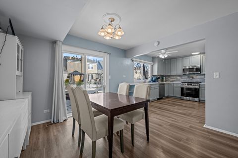 Tiny photo for 29W358 Crabtree Lane, Warrenville, IL 60555 (MLS # 12561551)