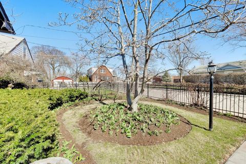 Tiny photo for 250 High Street, Highwood, IL 60040 (MLS # 12577549)