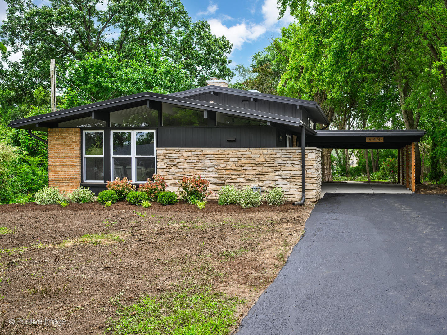 644 Hyacinth Place