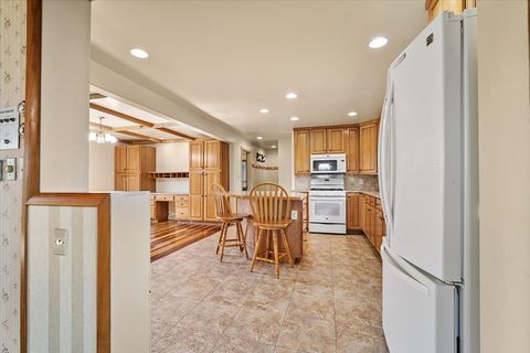 Tiny photo for 23875 E 00 N Road, Cropsey, IL 61731 (MLS # 12368273)