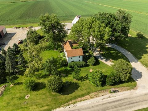 Tiny photo for 23875 E 00 N Road, Cropsey, IL 61731 (MLS # 12368273)