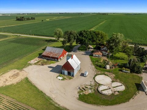 Tiny photo for 23875 E 00 N Road, Cropsey, IL 61731 (MLS # 12368273)