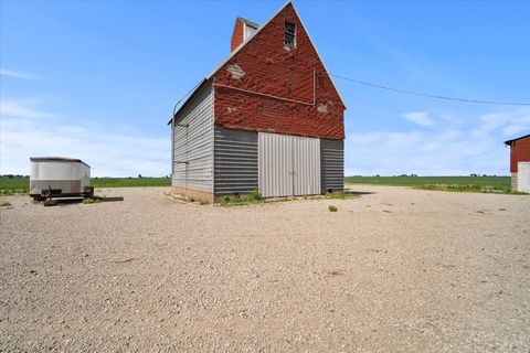 Tiny photo for 23875 E 00 N Road, Cropsey, IL 61731 (MLS # 12368273)