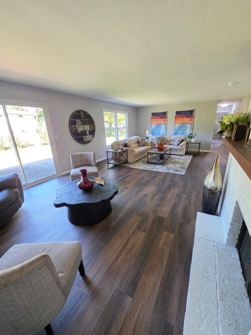 2059 Robert Street