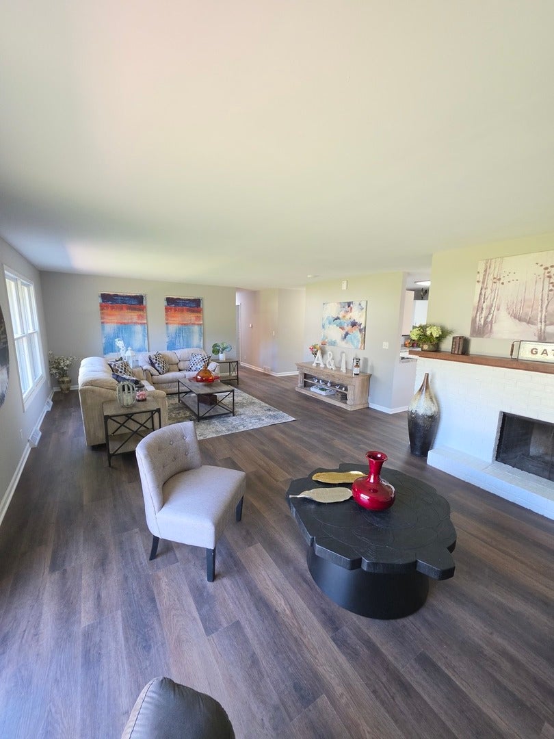 2059 Robert Street